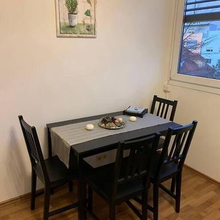 גראץ Charmante Wohnung In St. Peter. מראה חיצוני תמונה