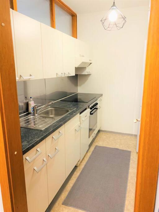 גראץ Charmante Wohnung In St. Peter. מראה חיצוני תמונה